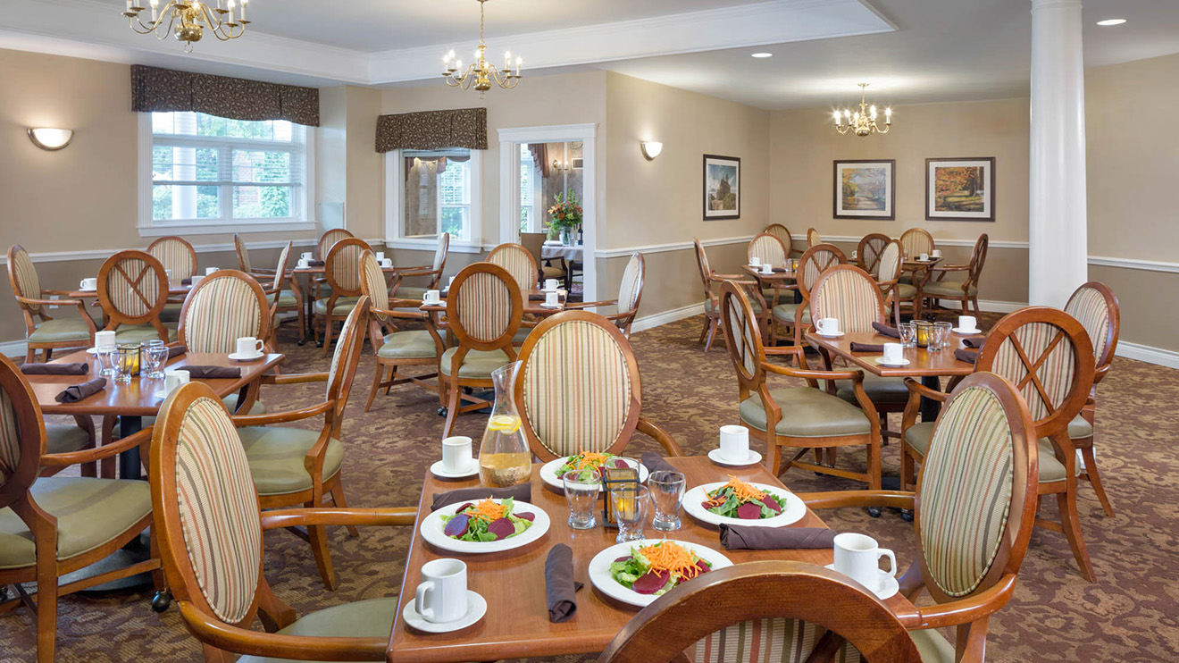 Atria Bay Spring Village, Barrington, RI 4