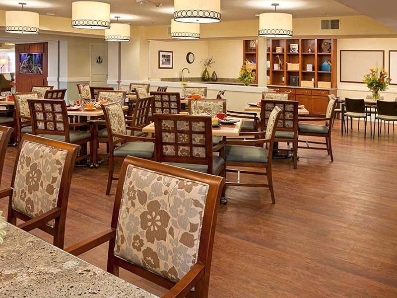 Atria Covell Gardens, Davis, CA 7