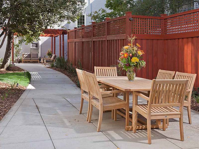 Atria Covell Gardens, Davis, CA 3