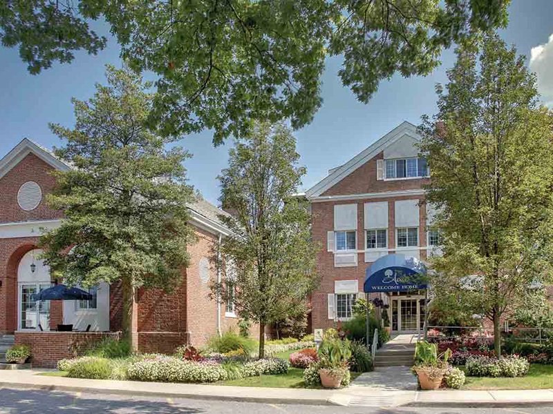 Atria East Northport, East Northport, NY 8