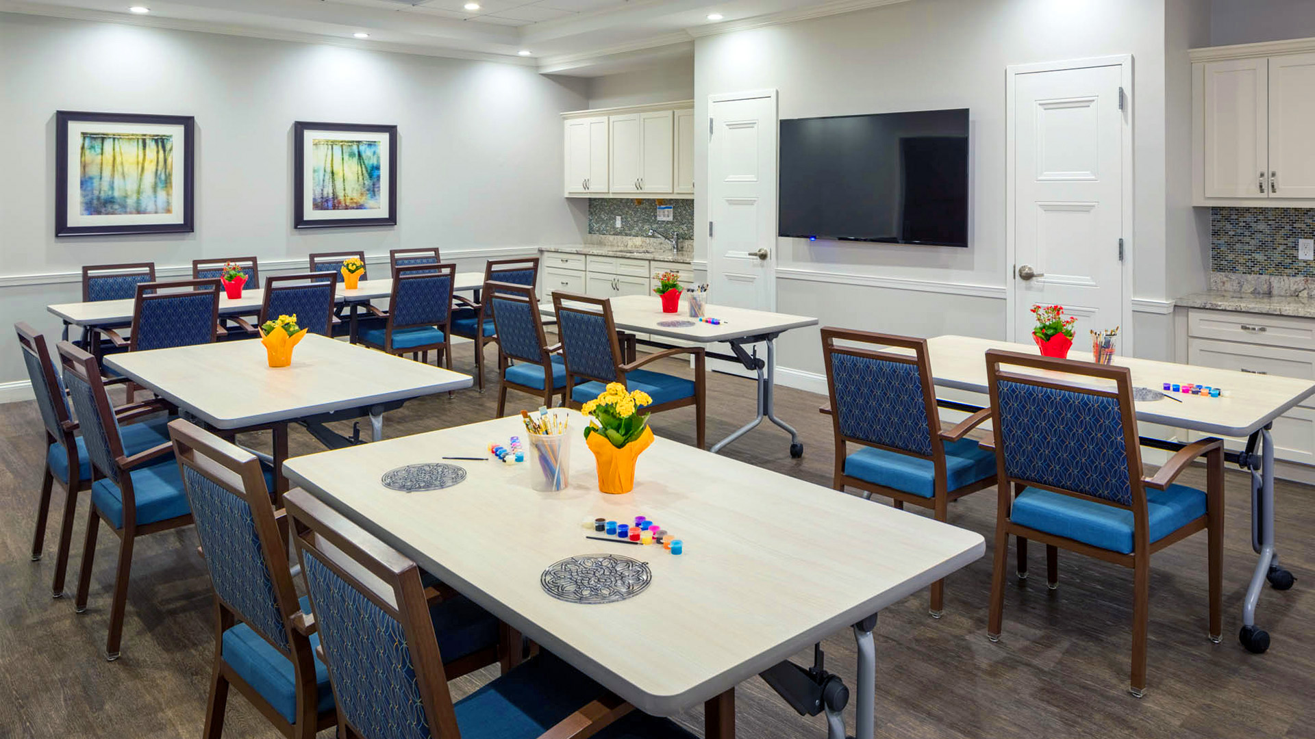 Atria Park of Lynbrook, Lynbrook, NY 16