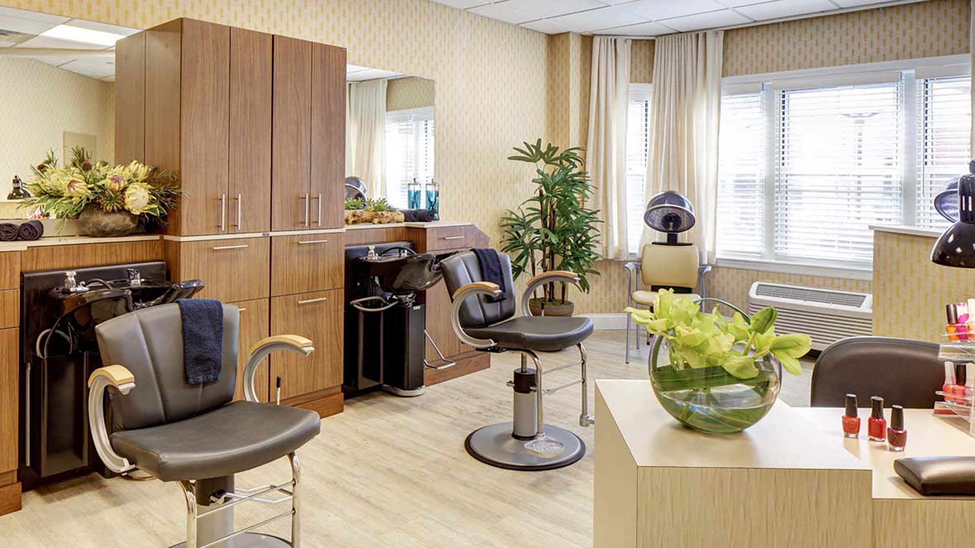 Atria Park of Great Neck, Great Neck, NY 7