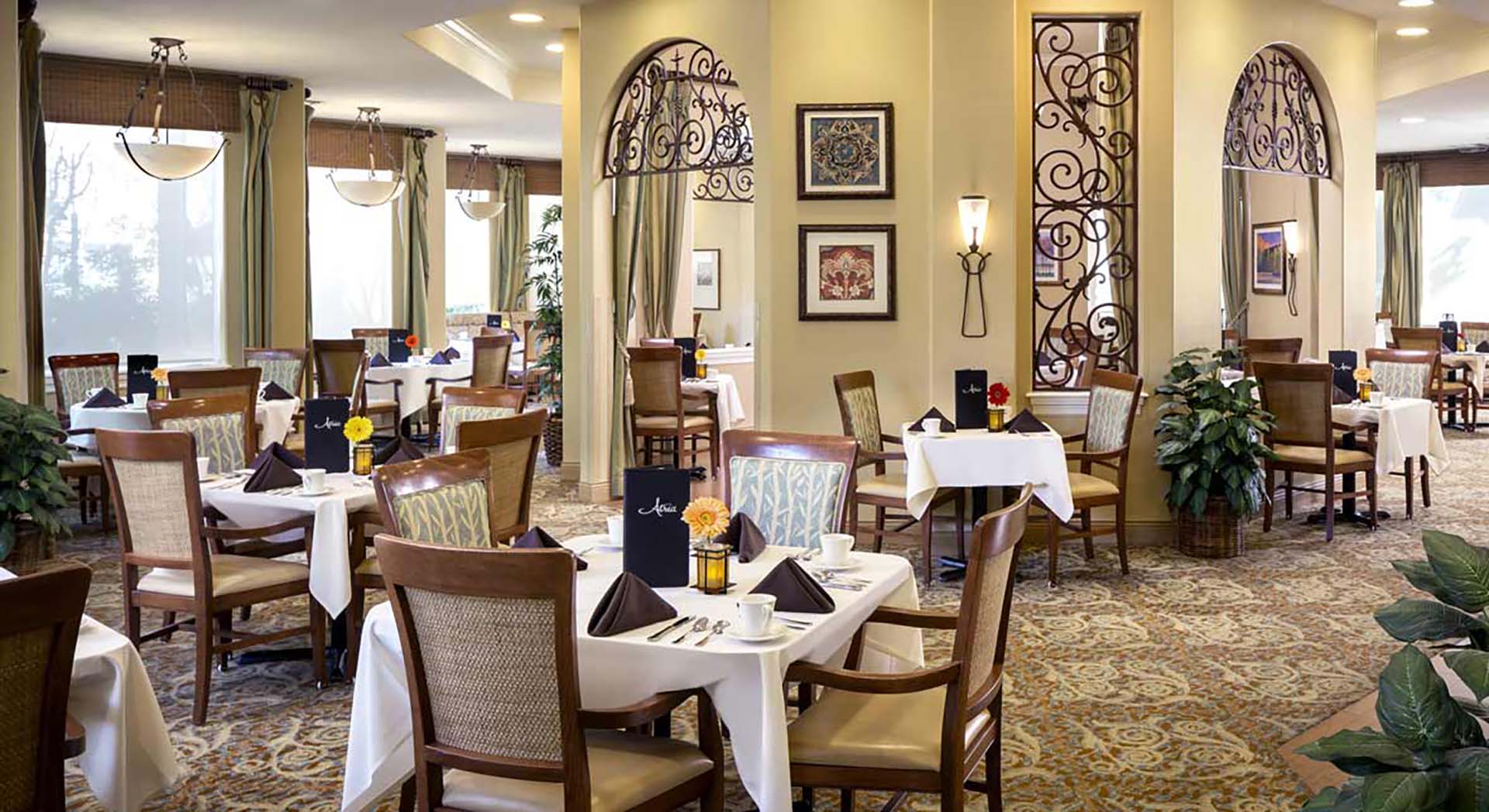 Atria Santa Clarita, Santa Clarita, CA 6