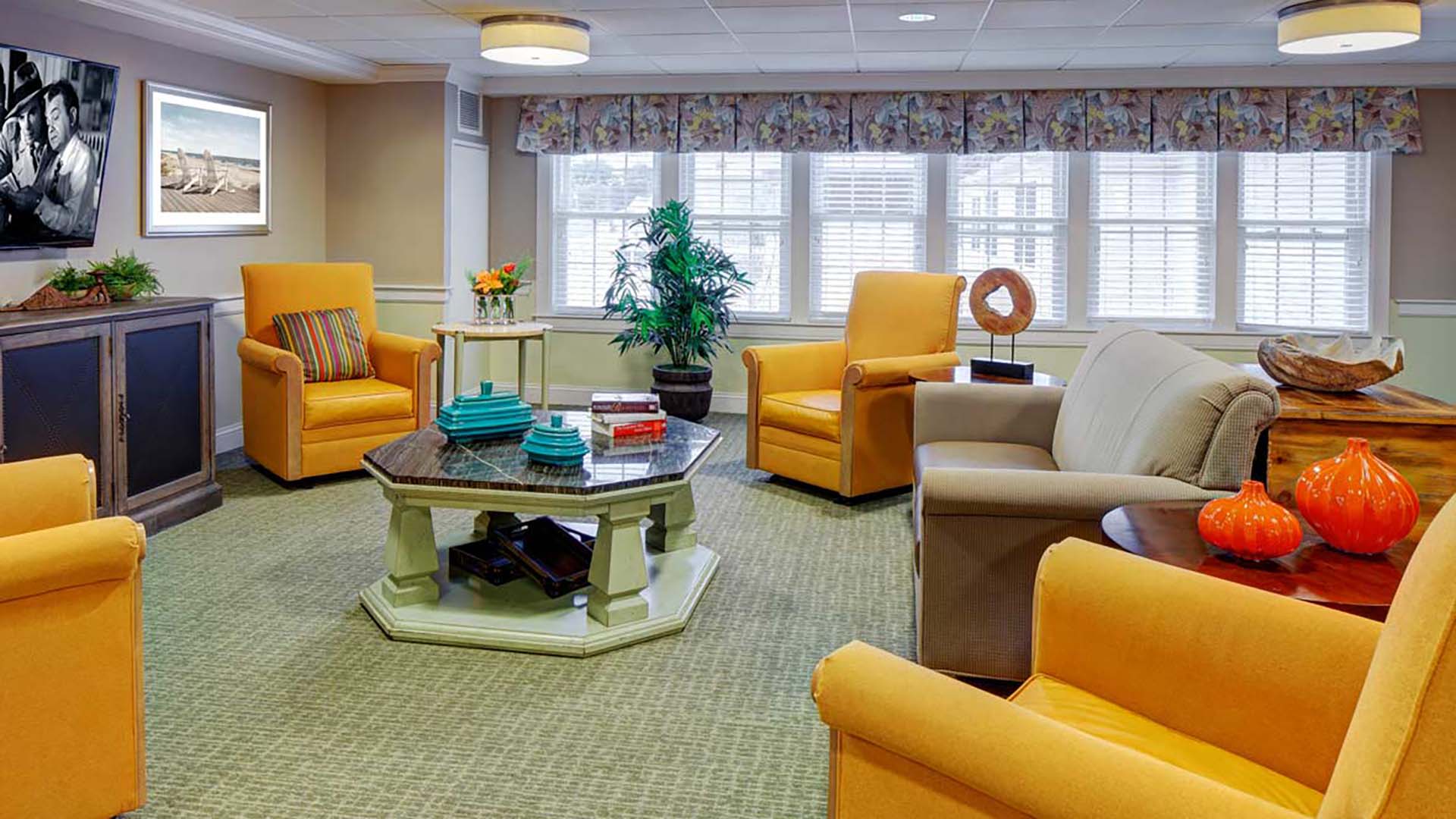 Atria Woodbriar Park, Falmouth, MA 9