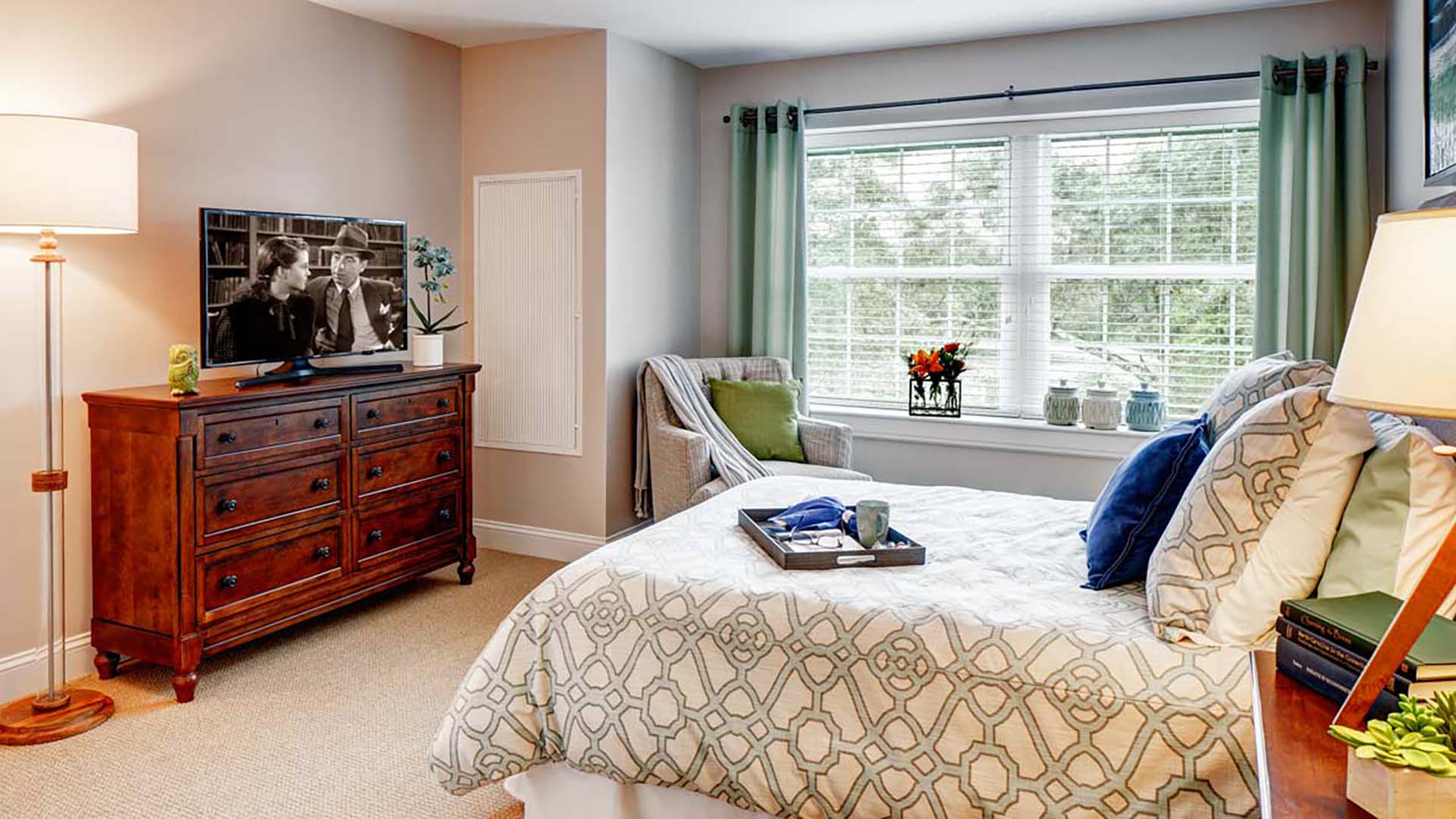 Atria Woodbriar Park, Falmouth, MA 10