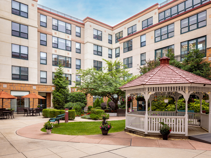 Atria Cutter Mill, Great Neck, NY 6