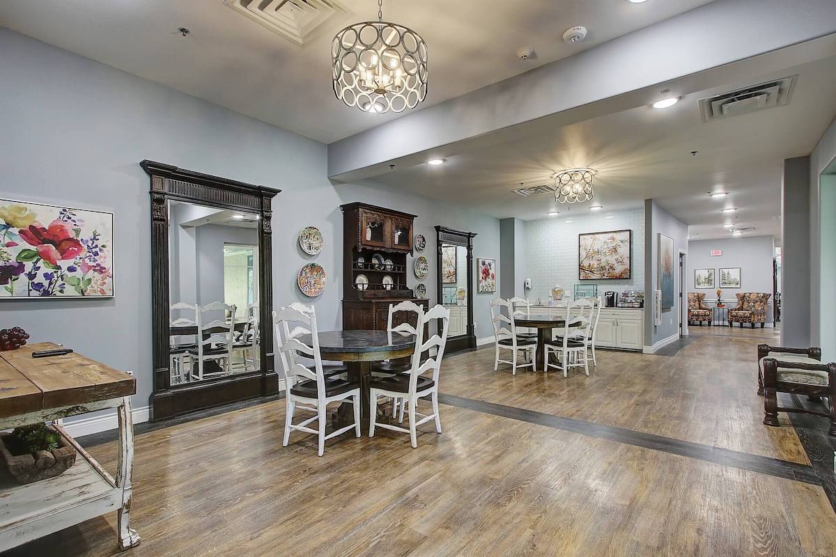The Ridglea Senior Living, Fort Worth, TX 12
