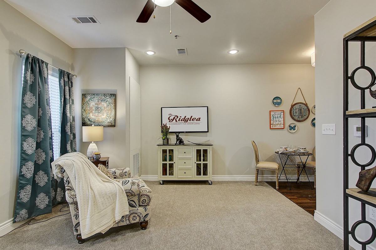 The Ridglea Senior Living, Fort Worth, TX 18