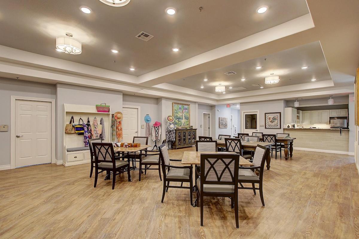 The Ridglea Senior Living, Fort Worth, TX 33
