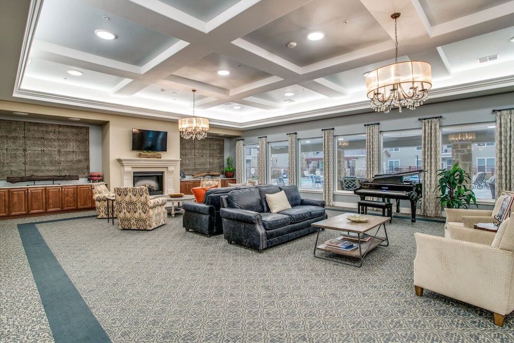 Legacy Oaks of Midlothian Senior Living, Midlothian, TX 4