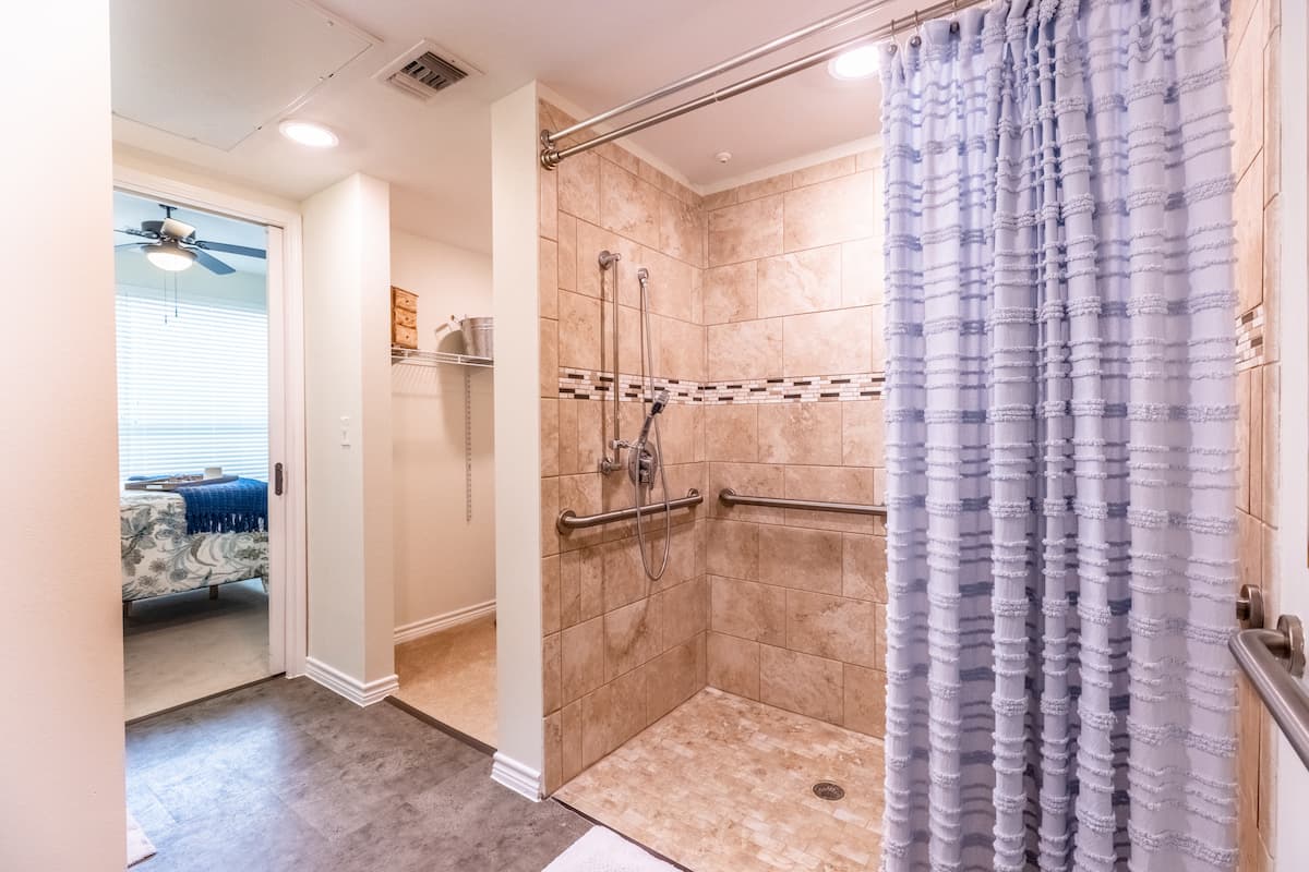 Double Creek Assisted Living and Memory Care, Round Rock, TX 39