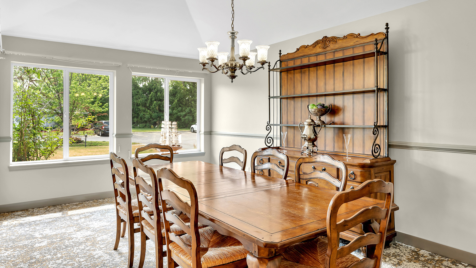 Holiday Blue Water Lodge 8