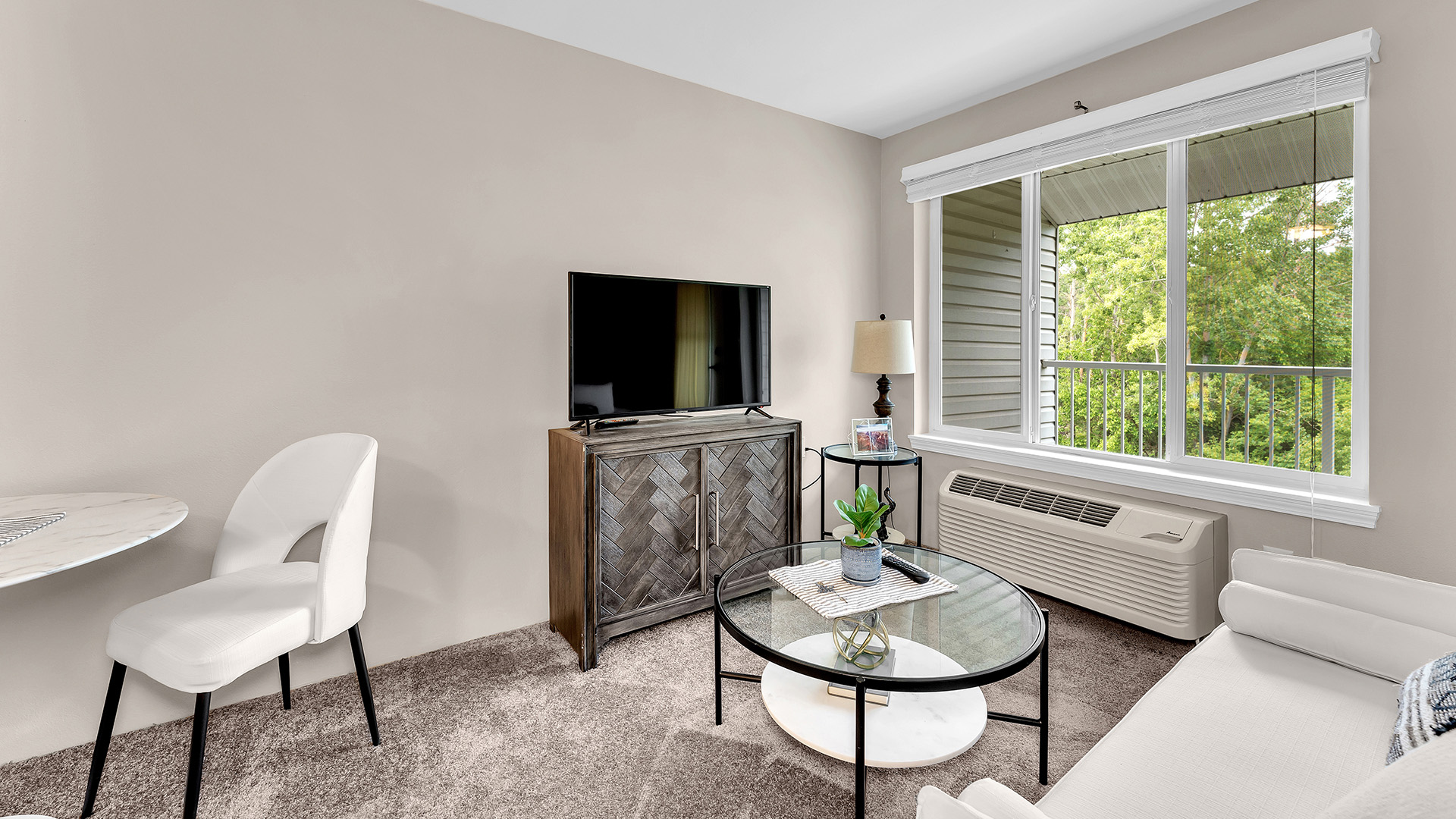 Holiday Blue Water Lodge 18