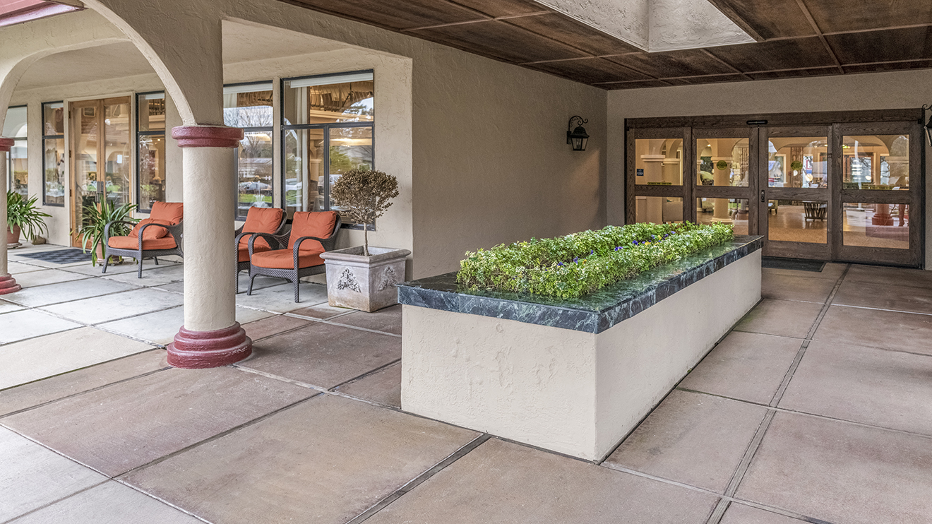 Holiday Redwood, Napa, CA 18