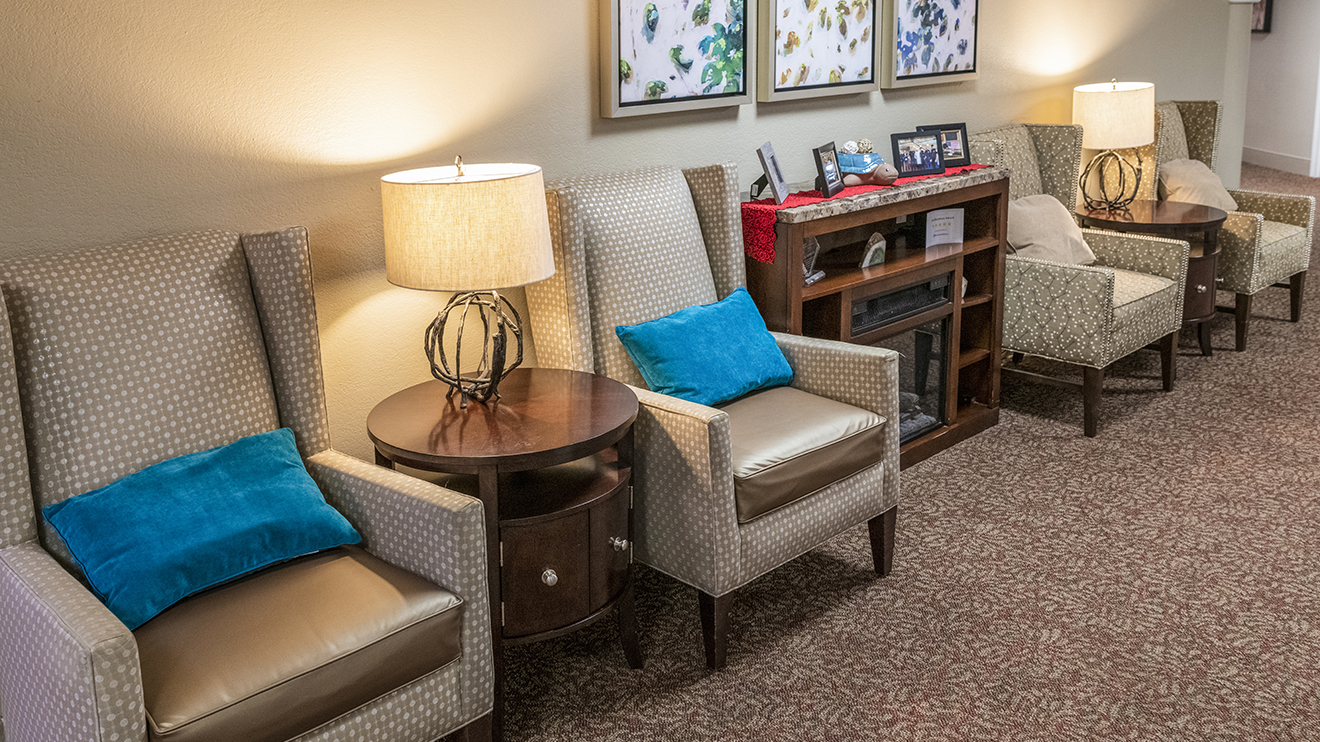 Holiday Redwood, Napa, CA 8