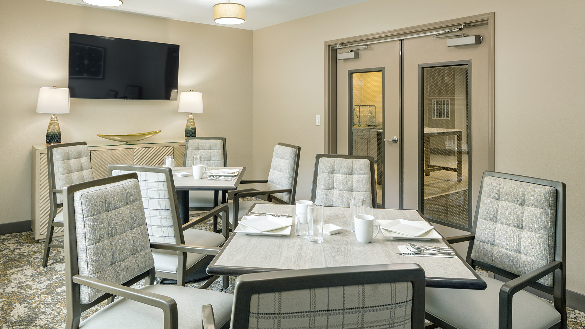 White Oaks, Manchester, CT 5