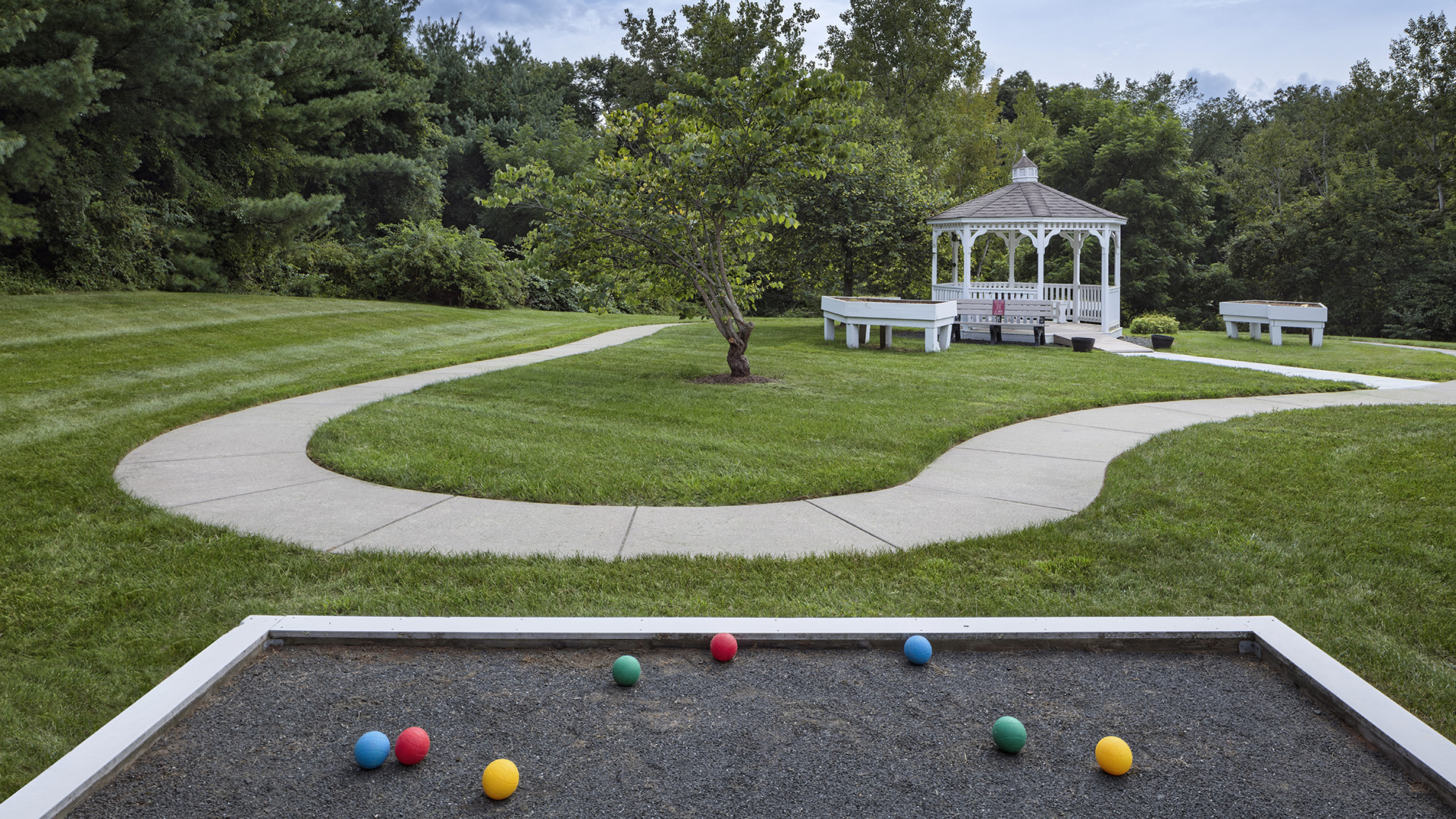 White Oaks, Manchester, CT 12