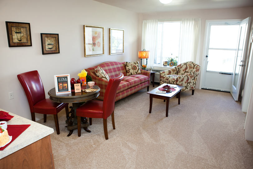 Meadowlark Estates Gracious Retirement Living, Lawrence, KS 2