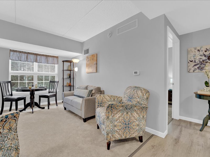 Juniper Village at Paramus, Paramus, NJ 7