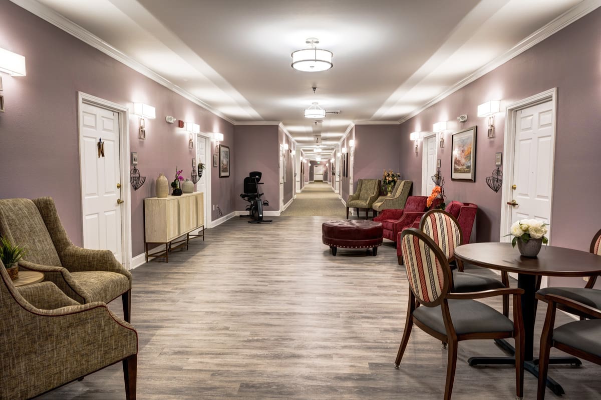 The Renaissance of Florence, Florence, AL 9