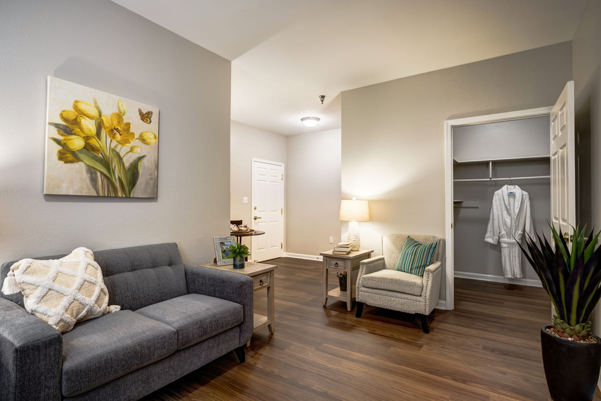 The Renaissance of Florence, Florence, AL 16