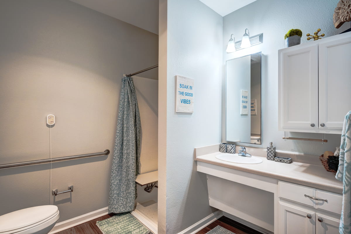 The Renaissance of Florence, Florence, AL 18