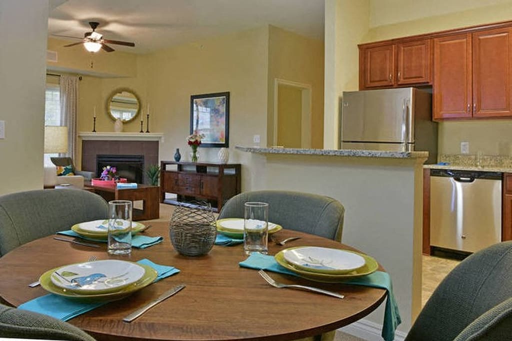 Rose Senior Living Avon, Avon, OH 15