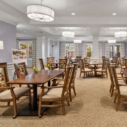 Sunrise of Newton, Newton, MA 4