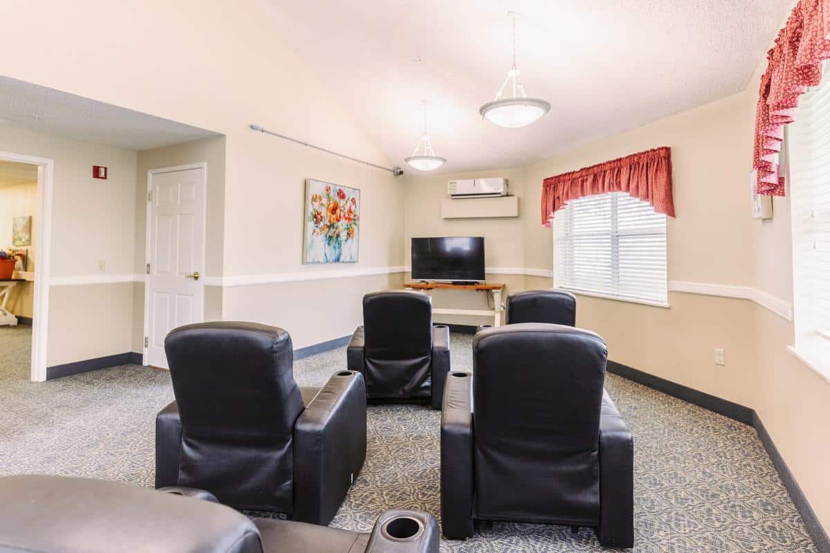 Valley View Senior Living, Harlingen, TX 5