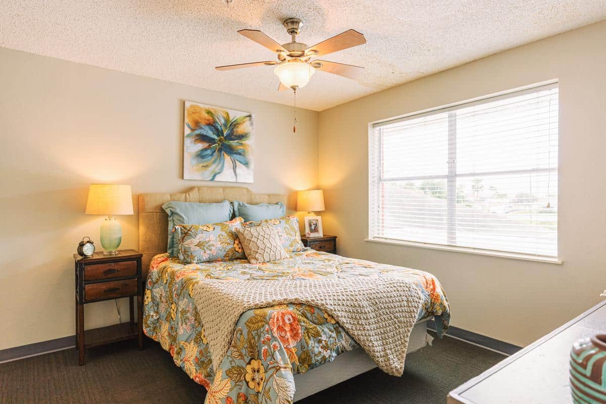 Valley View Senior Living, Harlingen, TX 27