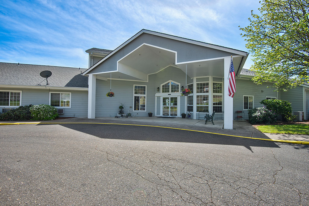 Bridgewood Rivers Assisted Living, Roseburg, OR 19