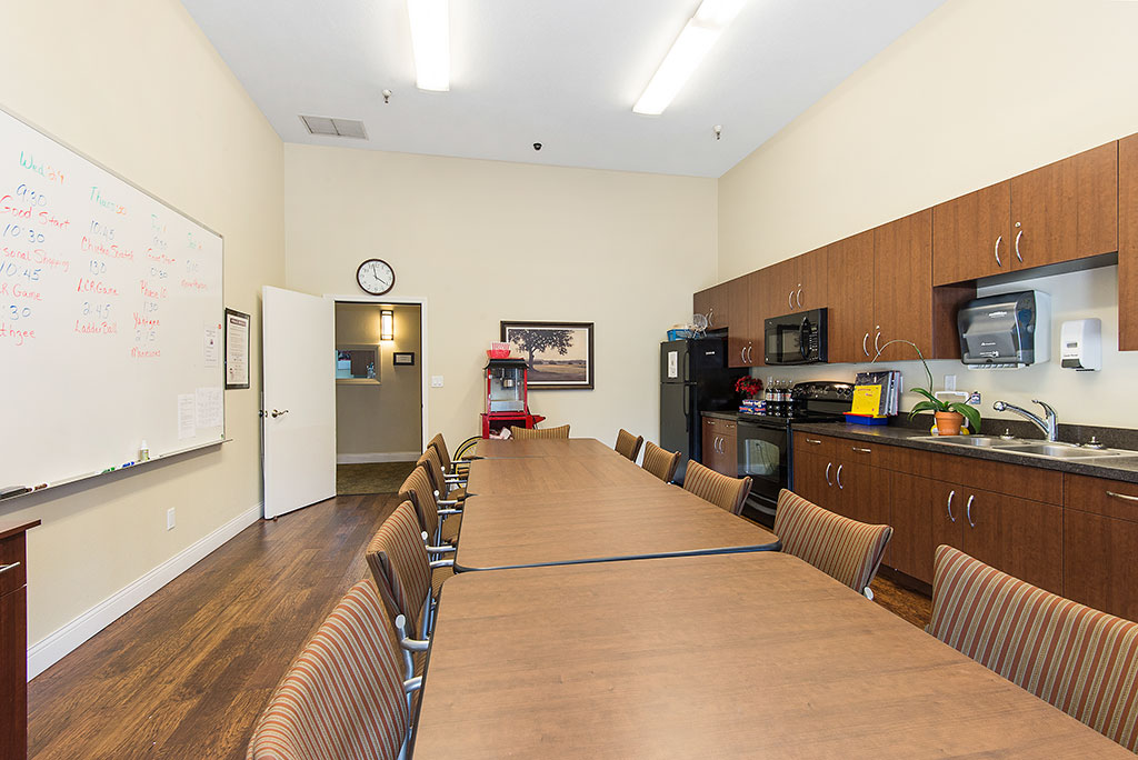 Bridgewood Rivers Assisted Living, Roseburg, OR 8