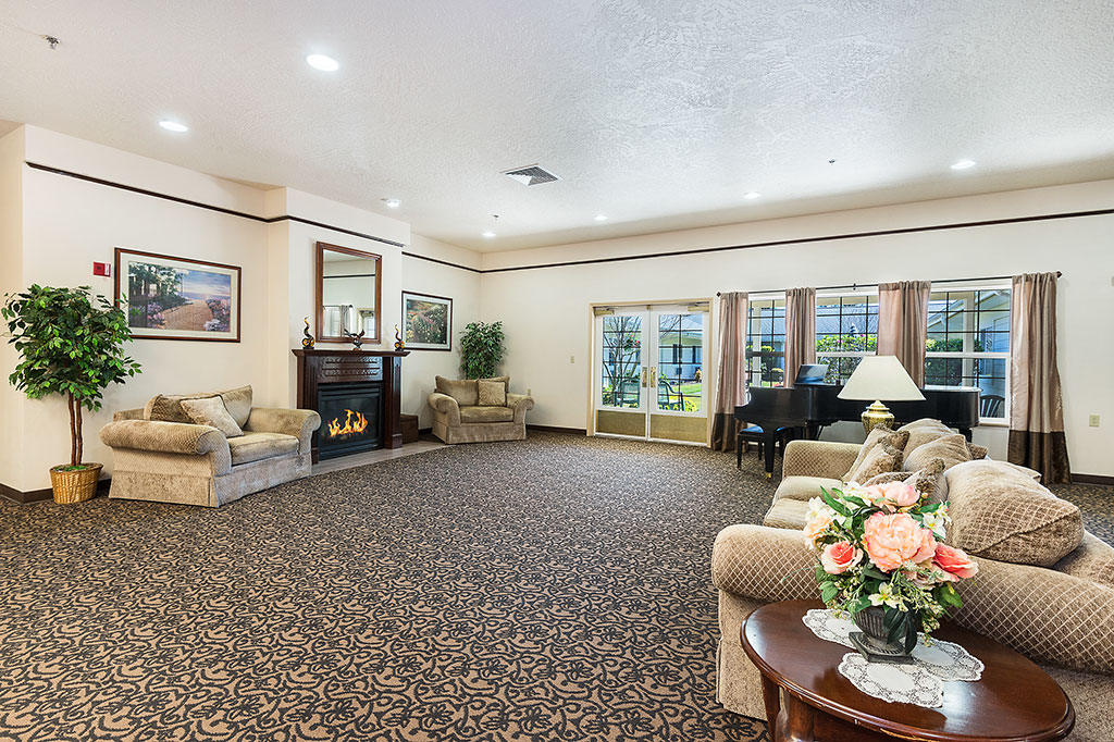 Inland Point Retirement Community, North Bend, OR 16