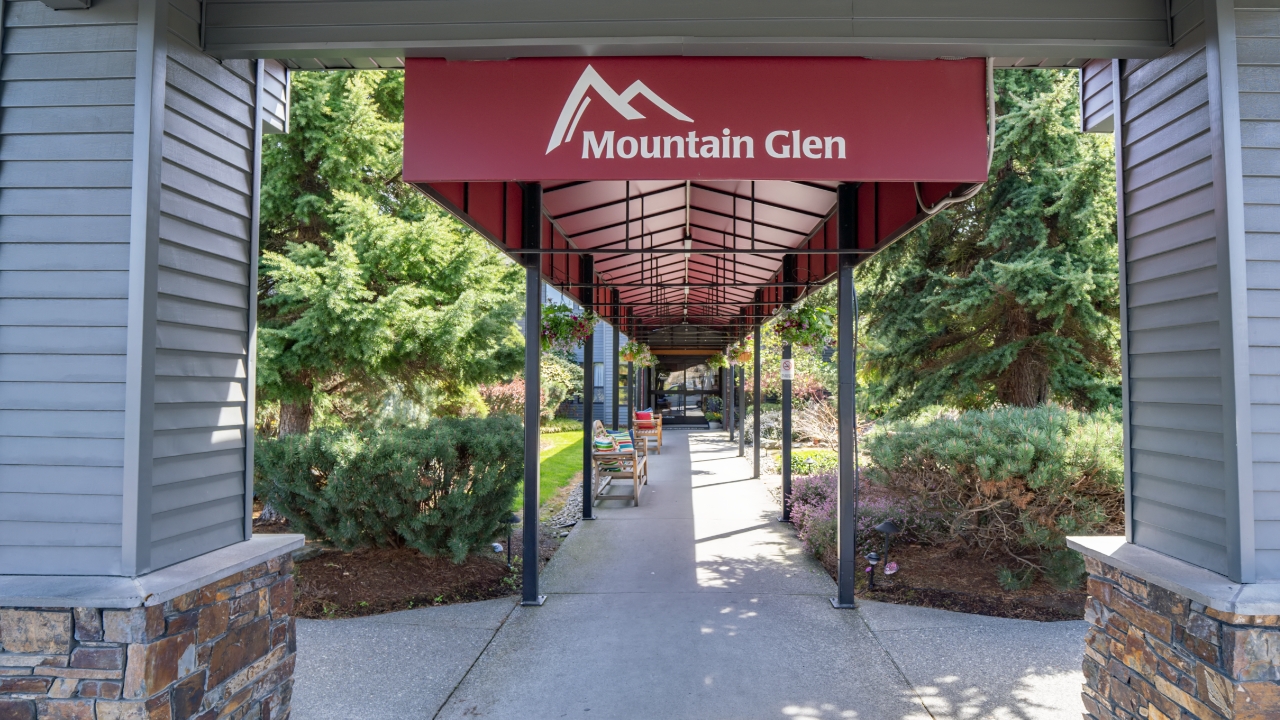 Mountain Glen Retirement Community, Mount Vernon, WA 18
