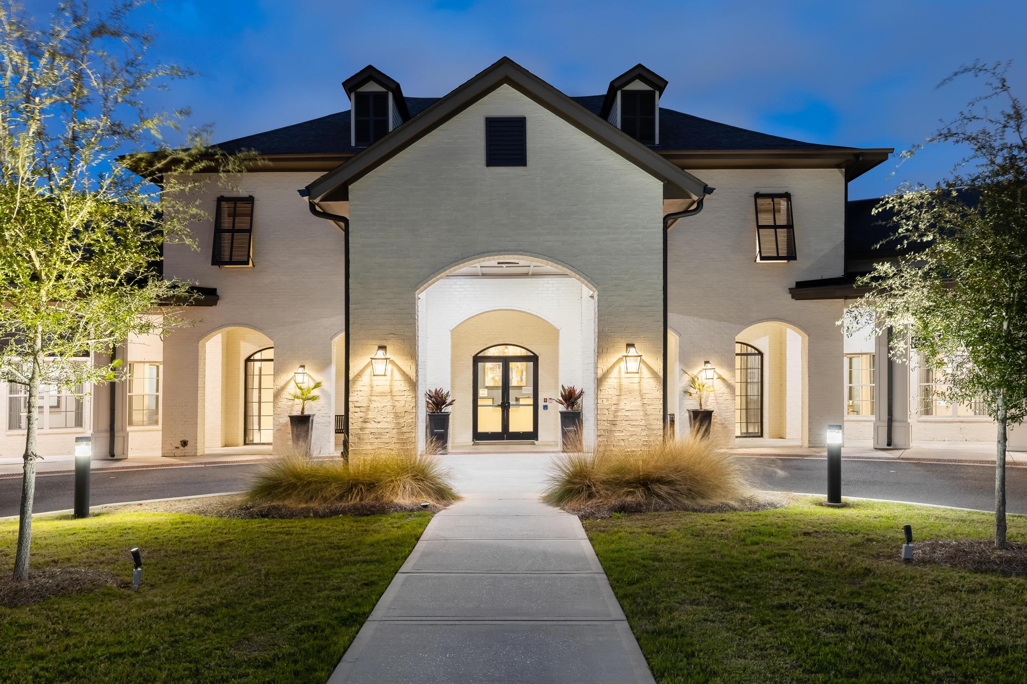 The Claiborne at Baton Rouge, Baton Rouge, LA 14