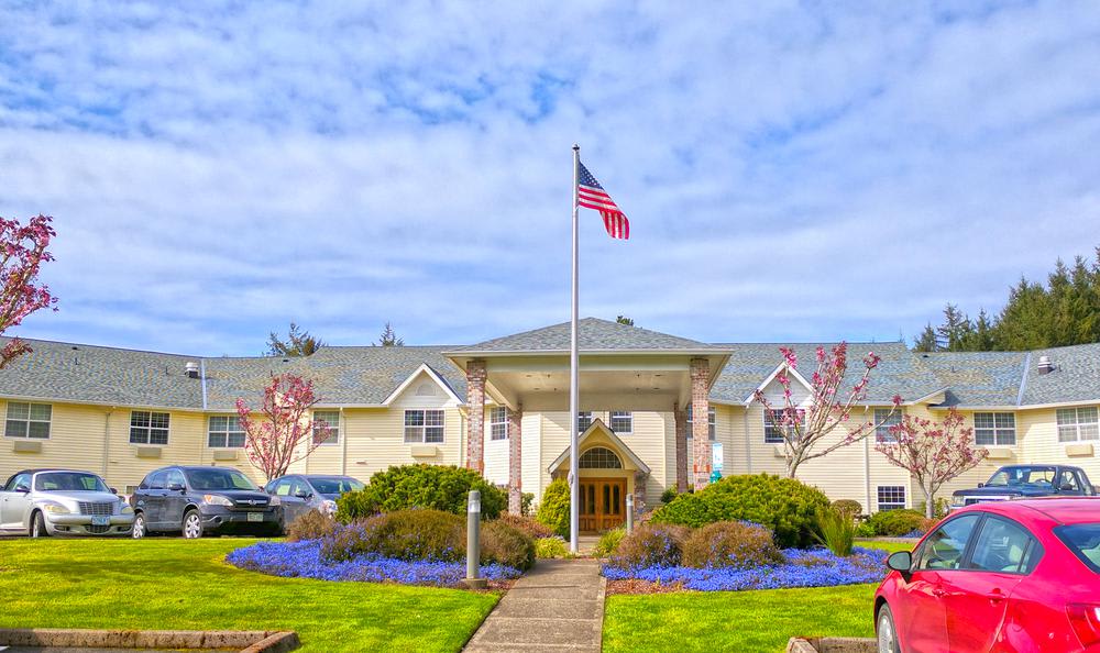 Lakeview Senior Living OR, Lincoln City, OR 13