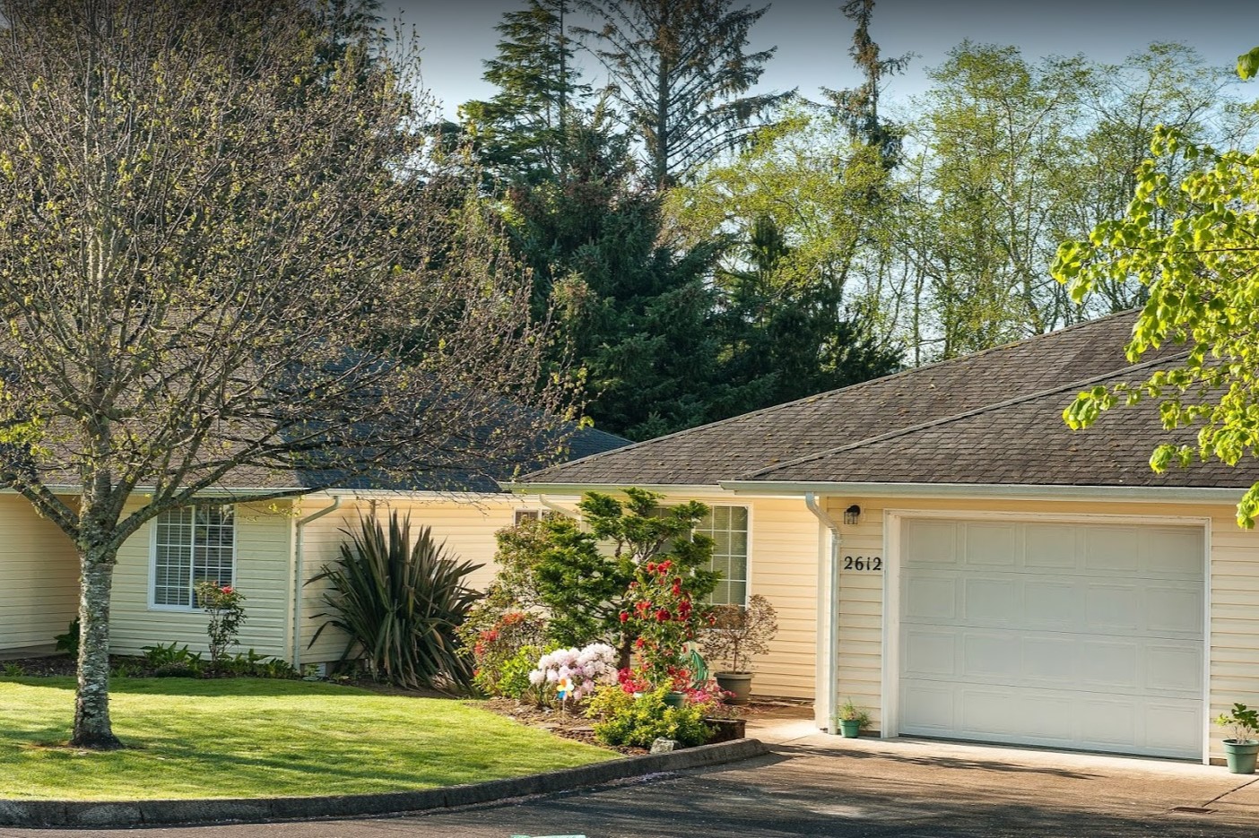 Lakeview Senior Living OR, Lincoln City, OR 18