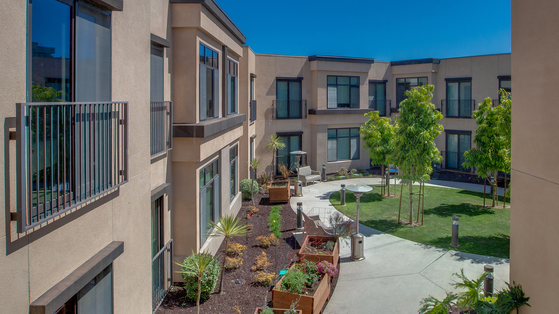 Atria Newport Beach, Newport Beach, CA 13