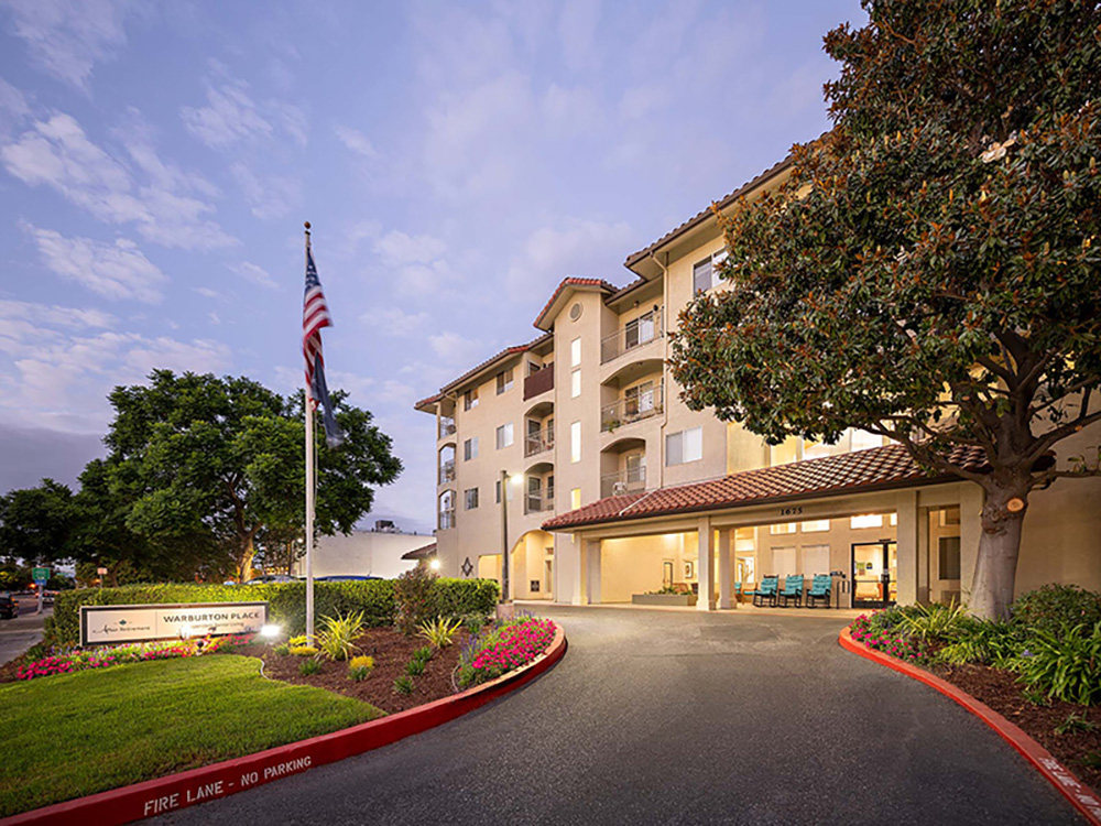 Holiday Warburton Place, Santa Clara, CA 10