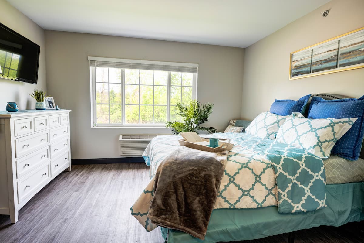 Evergreen Place, Brockport, NY 18