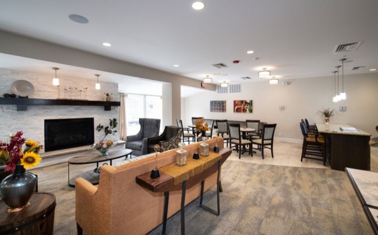 Bloomfield, Omaha, NE 2