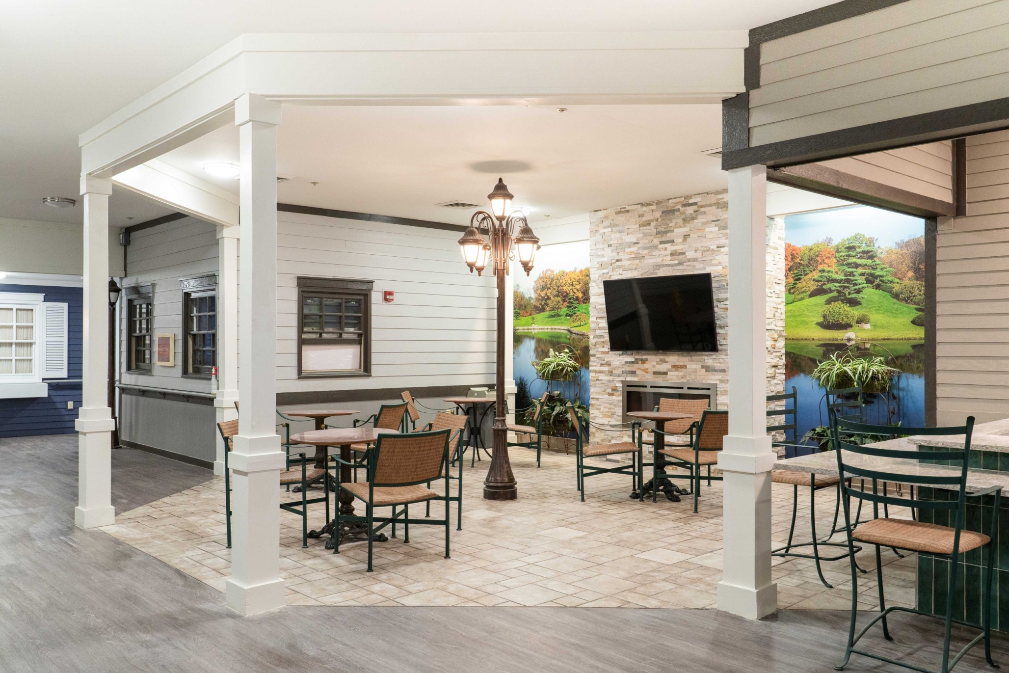 Charter Senior Living of Hazel Crest, Hazel Crest, IL 8