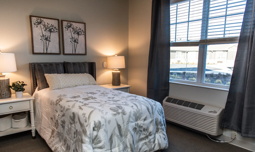 Charter Senior Living of Linden, Linden, MI 4