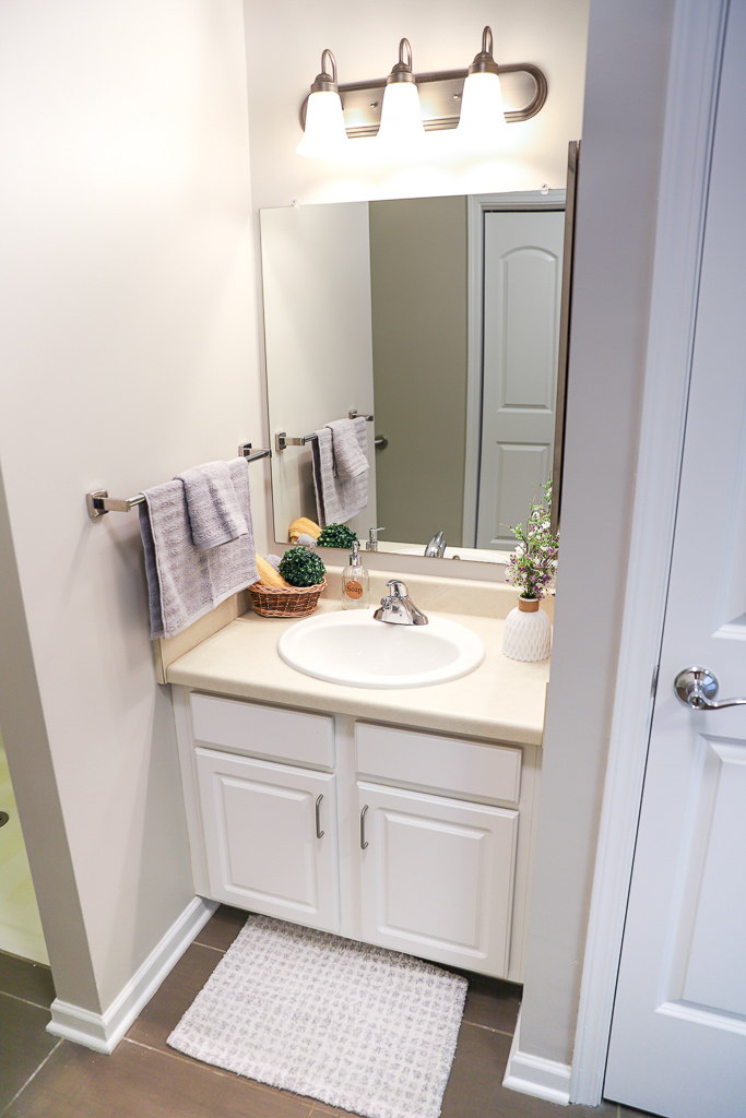 Ridgewood Senior Living, Bennington, NE 4