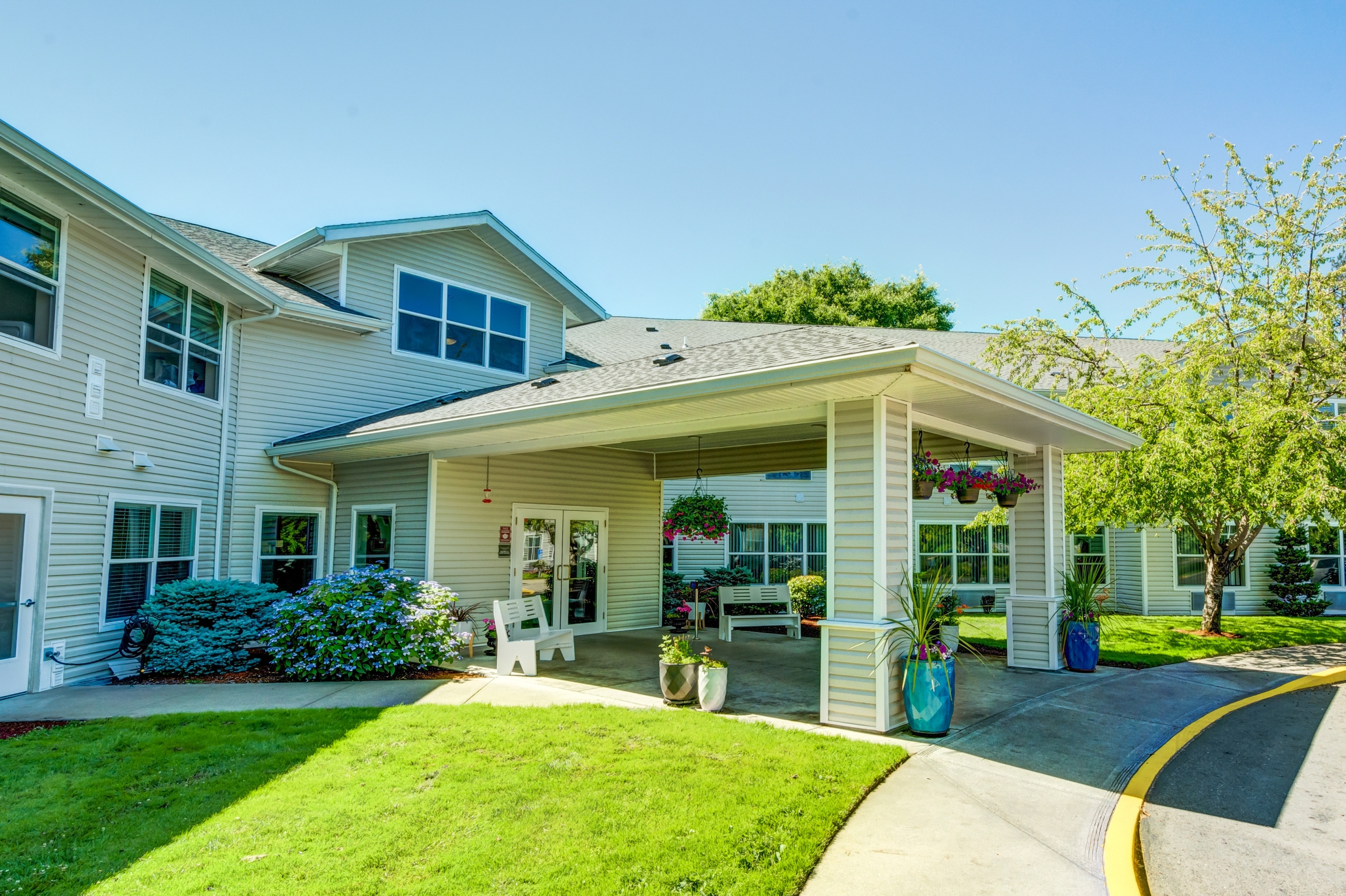 The Suites Assisted Living & Memory Care, Grants Pass, OR 6