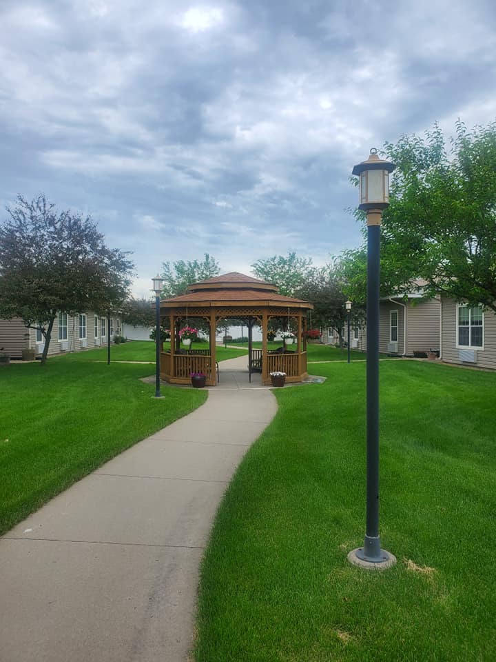 Windsor Manor Vinton, Vinton, IA 3