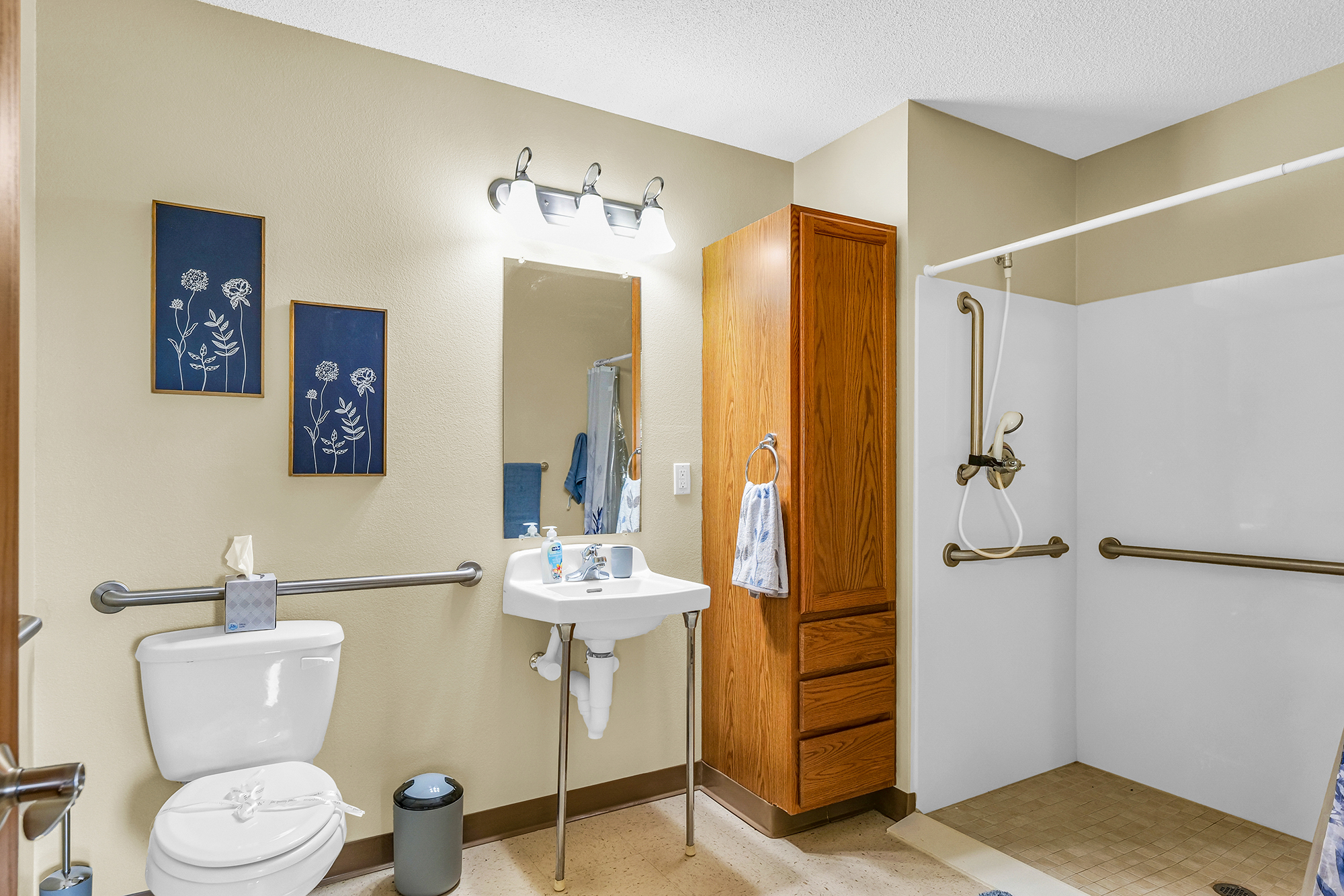 The Glenwood Assisted Living of Effingham, Effingham, IL 8