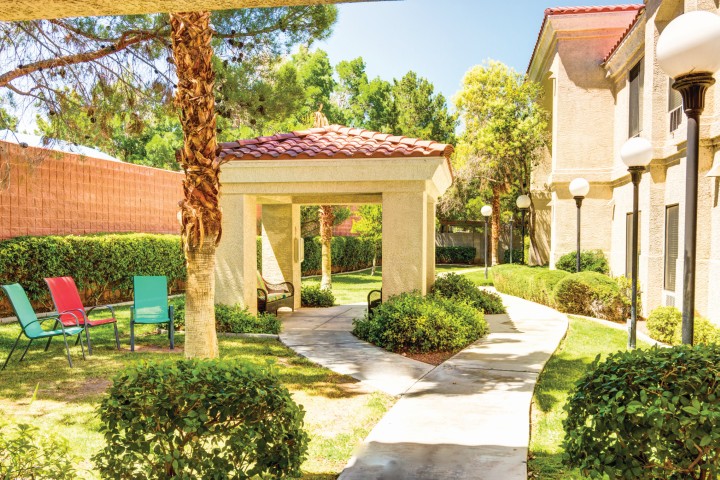 Escalante at The Lakes, Las Vegas, NV 13