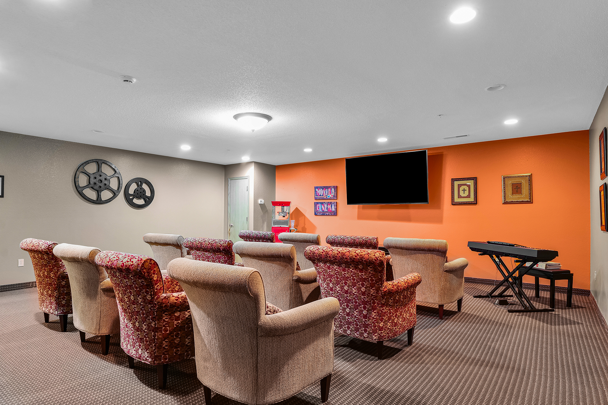 The Glenwood Assisted Living of Mahomet, Mahomet, IL 35