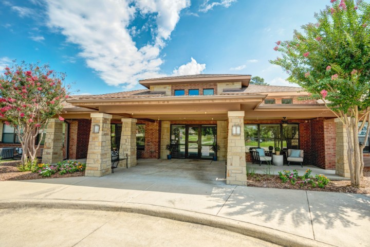 Oak Hills Terrace Memory Care, Tyler, TX 11